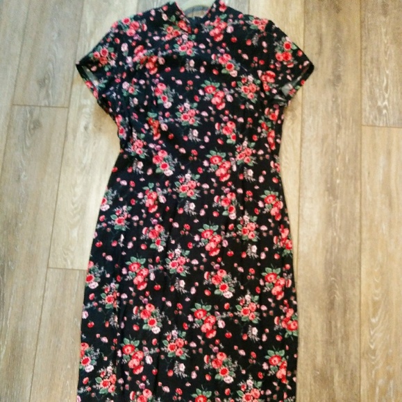 Caroline Wells Dresses & Skirts - 4/25Sale!Vintage Caroline Wells Asian floral dress